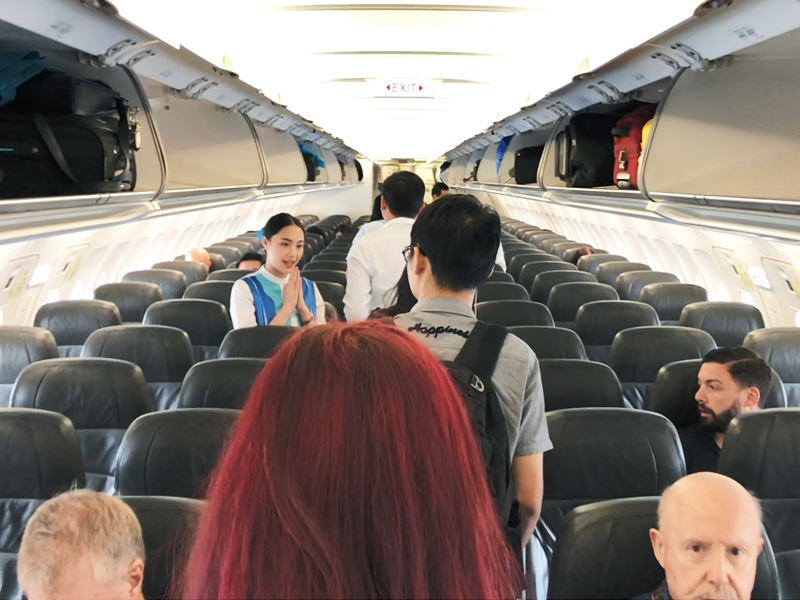 เลือกที่นั่งบนเครื่องบิน เลือกแบบไหนดี ให้ได้ที่นั่งถูกใจ นั่งสบาย ในราคาเท่ากัน